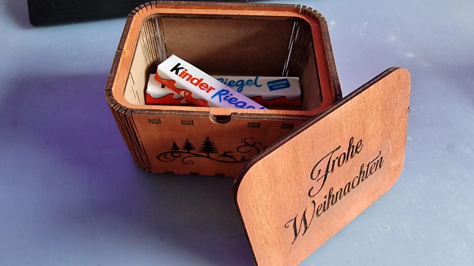 Personalisierte Geschenkbox aus Holz