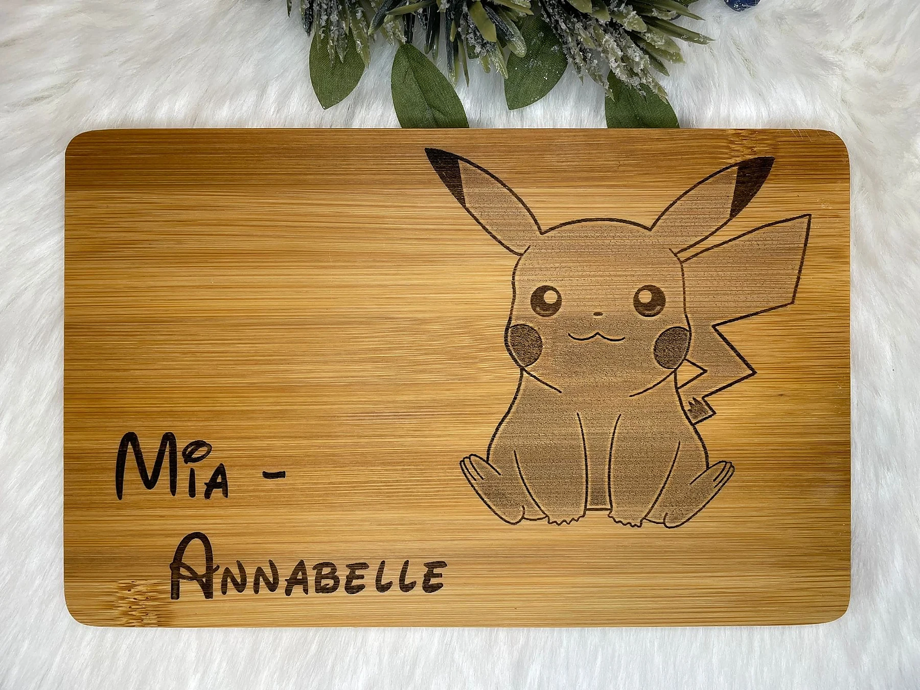 Frühstücksbrett mit Pikachu-Motiv